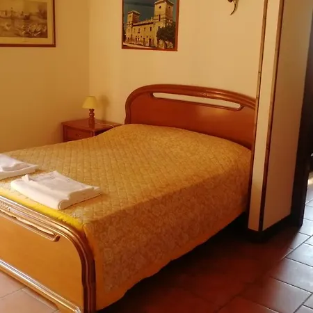 Lodge Comfortable In A Treia