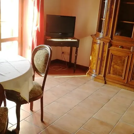 Lodge Comfortable In A Treia